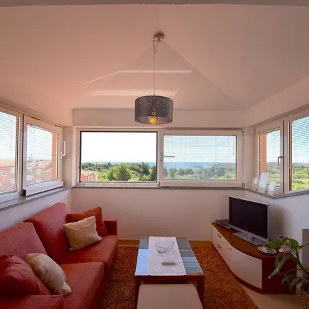 Apartments Villa Danijela プレマントゥーラ