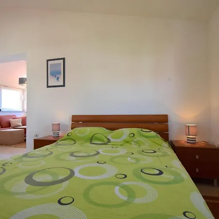 ゲストハウス Apartments Villa Danijela *